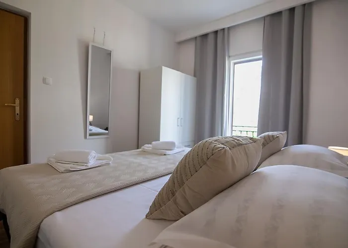 Apartment Dino